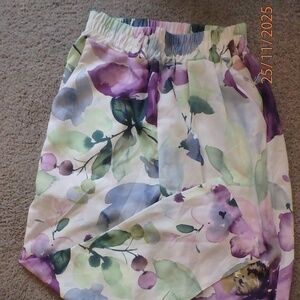 Elastic waist floral lounge pants